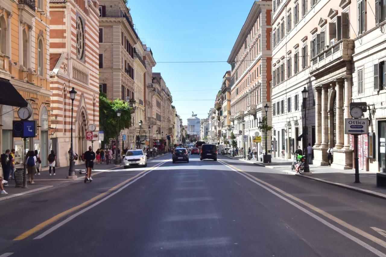 Sacconi Palace Suite Roma Exterior foto