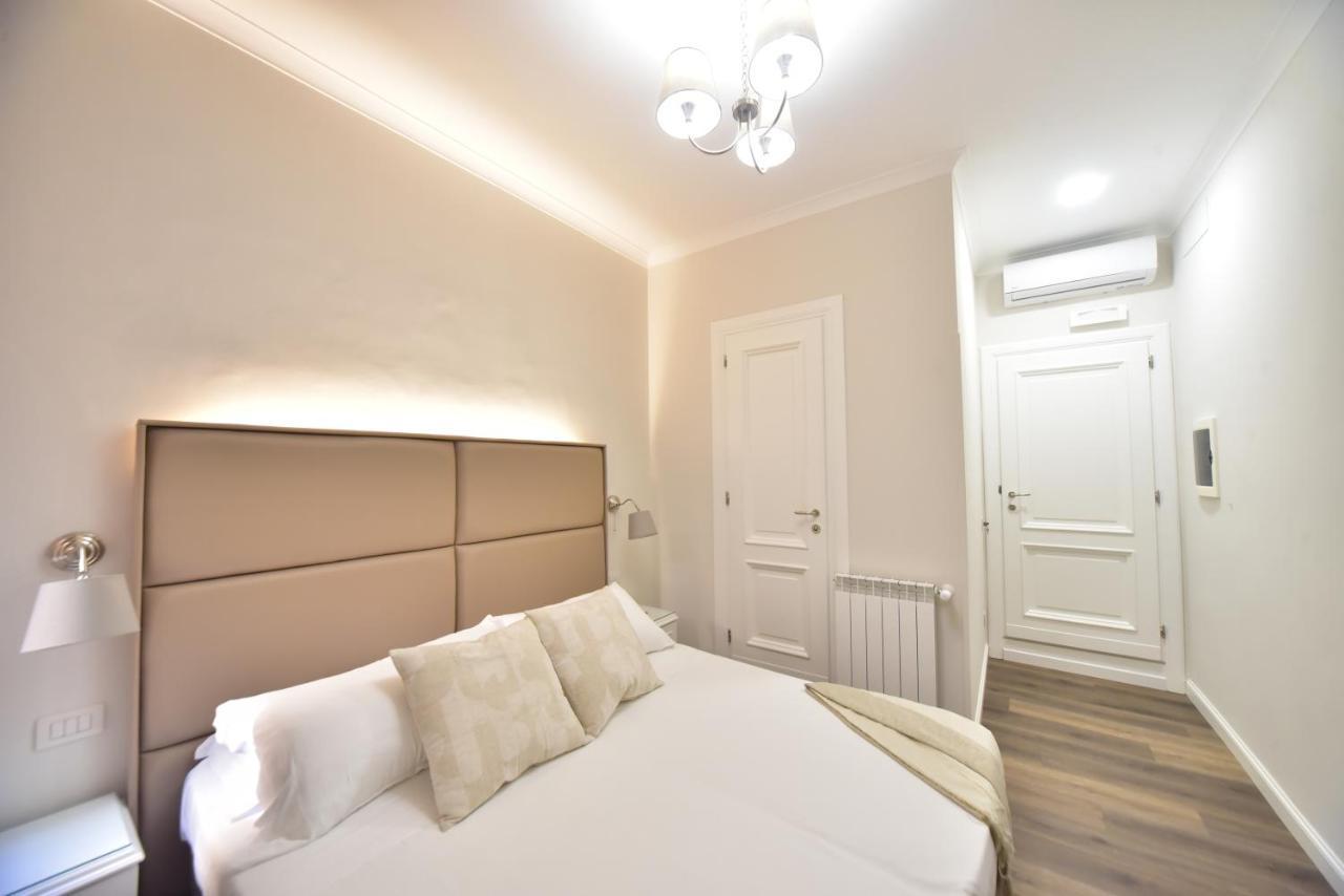 Sacconi Palace Suite Roma Exterior foto